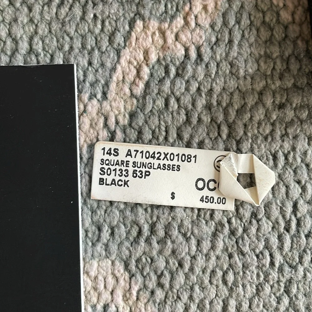 CHANEL 100% authentic